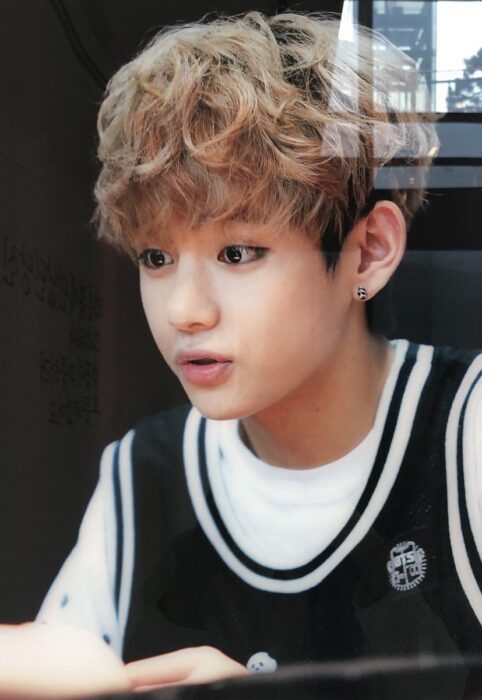 bts v debut 12312 706x1024
