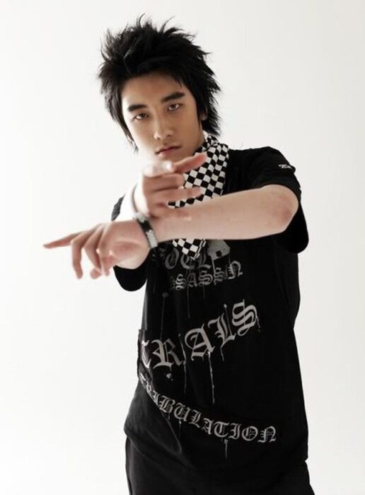 bigbang seungri 5c079b1bee5a1