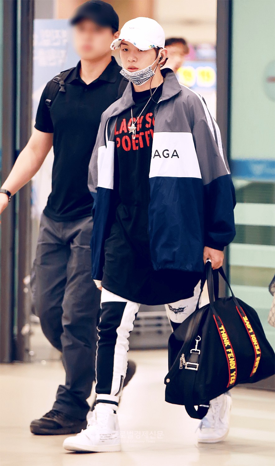 4 idols nicknamed "Human Brand-name items"