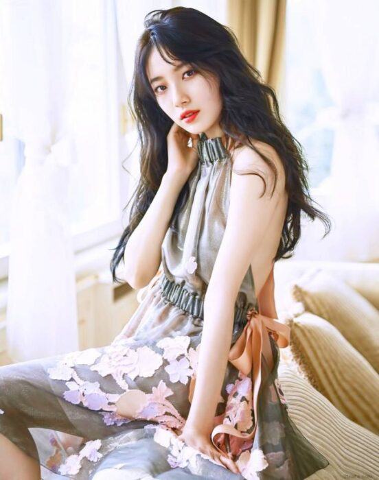 4 idols nicknamed "Human Brand-name items"