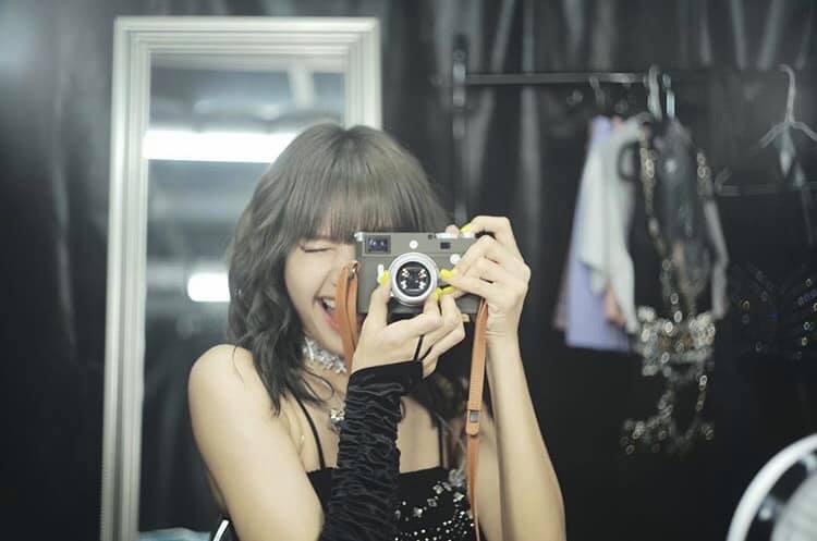 blackpink lisa collectiom