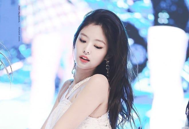 jennieAVyF