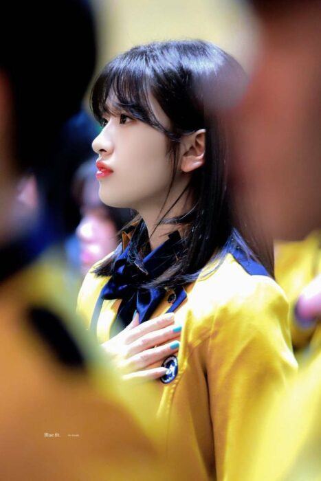 Ahn Yujin efe32639 683x1024