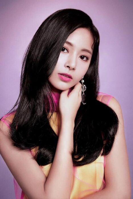 Tzuyu TWICEp01