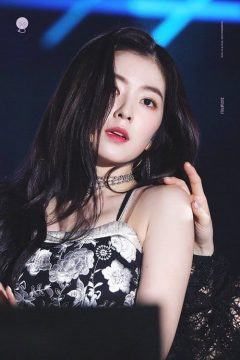 Many people were surprised when Irene appeared with a sexy image on the stage. Red Velvet also revealed they are preparing for the summer comeback.