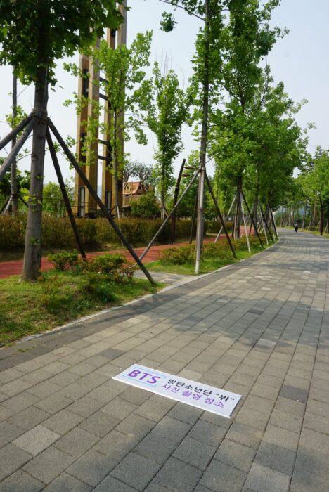 V (BTS)'s footprints appear at the Busan Citizens' Park where he took a photo