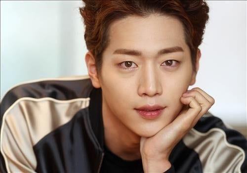 Seo Kang Joon57000033 01 i