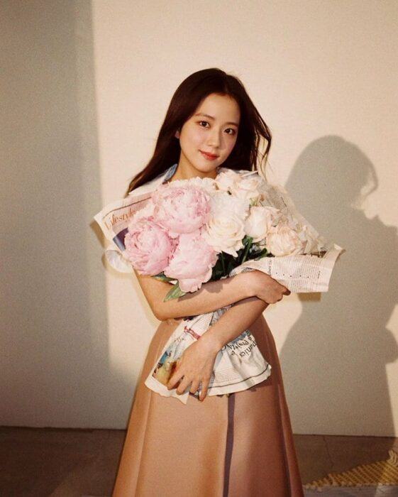 Netizens are crazy about the beauty of BLACKPINK Jisoo's mother