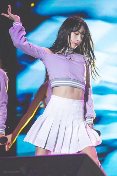 2 extremely popular idols with Korean lesbians