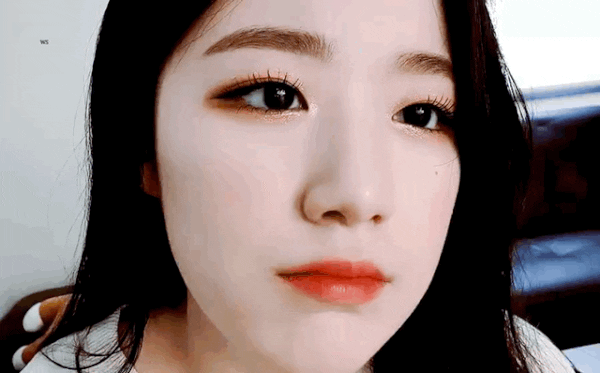 Shuhua ((G) I-DLE) fired back at anti-fans and was praised by netizens