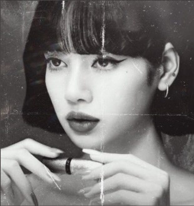 Netizens are crazy about BLACKPINK Lisa's "new" series of photos