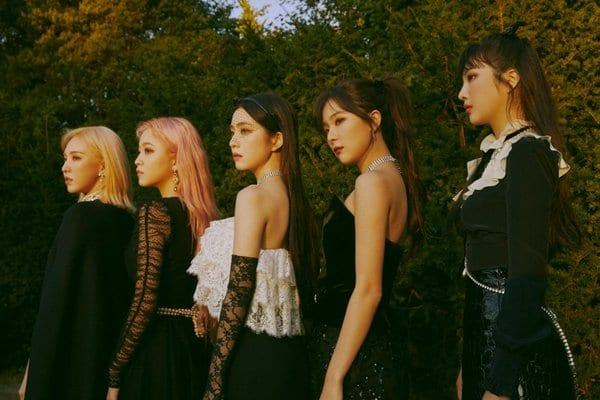 SM and JYP's activities plans for 2021 have just been revealed: Red Velvet comes to an important point, TWICE will make a comeback in June?