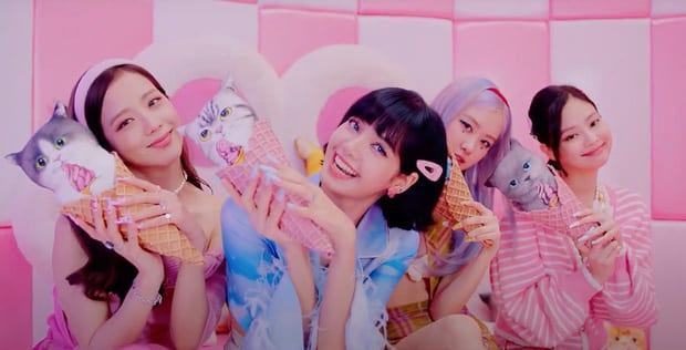 Giant Pink Blackpink1