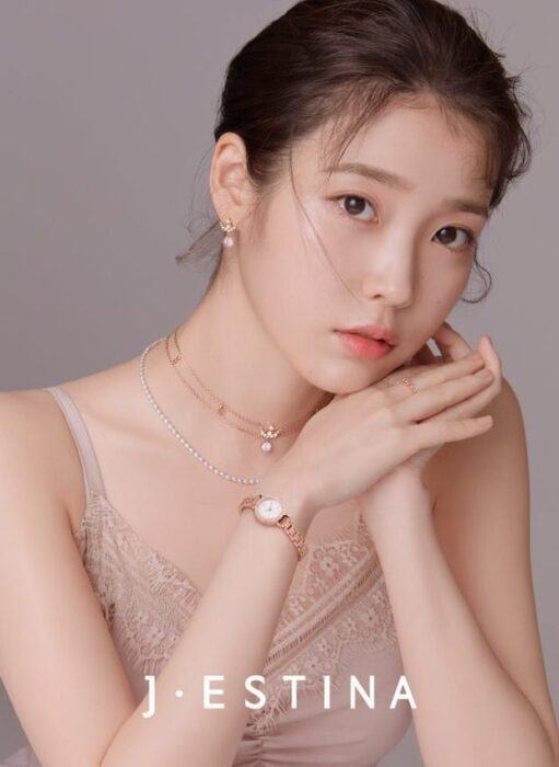 Top idol kpop googleIU
