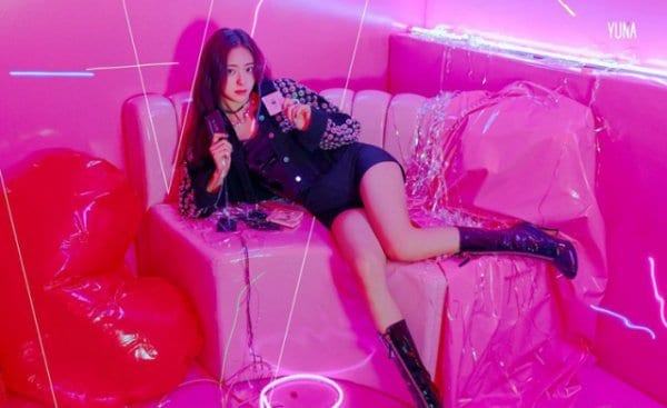 5 Kpop female idols are 'forced' to dress too sexy