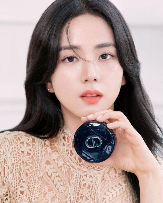 Top 10 K-pop idols Instagram
