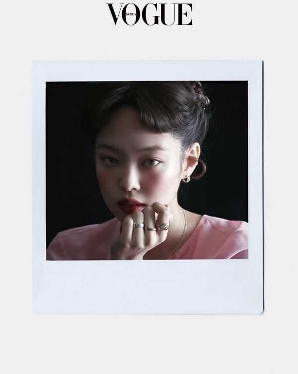 BLACKPINK Jennie makes her debut as a fashion editor