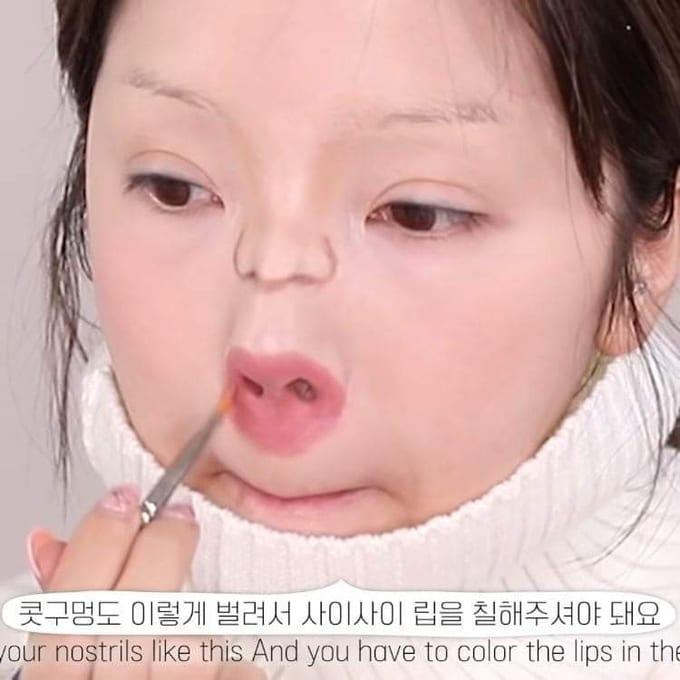 The Korean YouTuber female baby disguise
