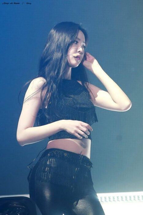 Son Na Eun (Apink)