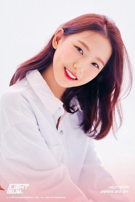 cube ent releases profile photos and film for 8 members of the new girl group lightsum 33 683x1024