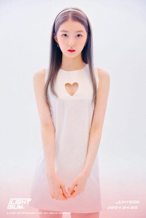 Cube Ent introduces full lineup of their new girl group LIGHTSUM