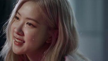 blackpink rose cry