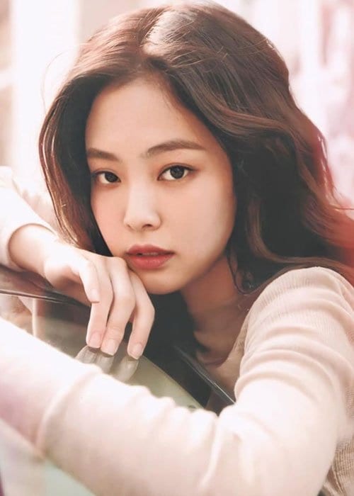 6 most beautiful faces in Kpop: Irene’s ranking causes controversy after her attitude scandal, Jennie's position is surprisingly high compared to Yoona and Suzy