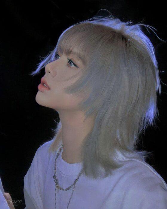 the image of blackpink filming at the park has been leaked revealing lisas new hair color 6758