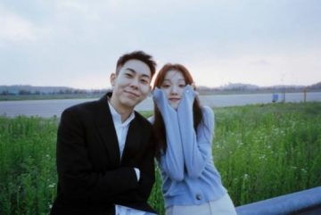 the truth behind lovestagram between lee sung kyung and loco has been revealed 13u989 scaled 1