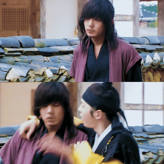 Netizens look back on Korea's legendary same-sex couples