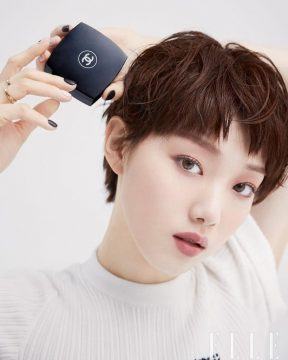 "Weightlifting fairy" Lee Sung Kyung appeared with unprecedented short hair, still pretty even with a tomboy concept