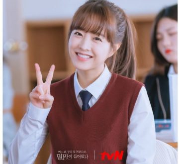 an actress in her 30s has been playing high school girls for 17 years 284808080