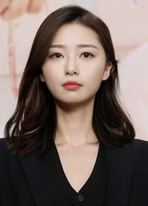 what if handsome male kpop idols were women 6 820804