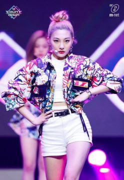 minseo wooah 810893686