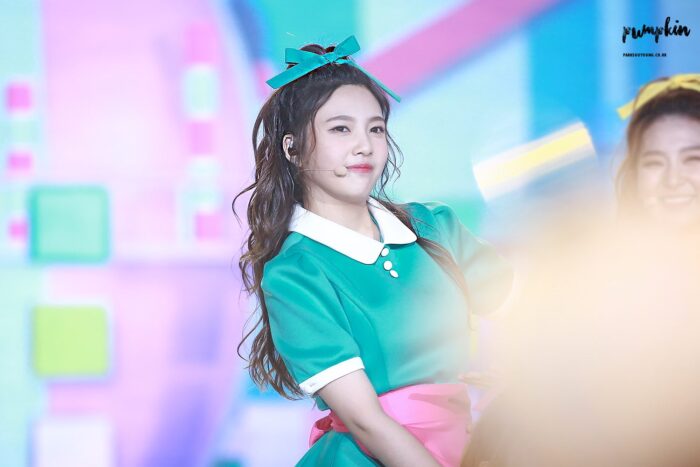 Red Velvet Joy's year-end visual transformation at the awards ceremony season