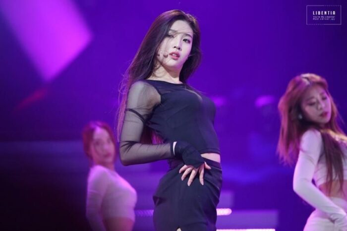 Red Velvet Joy's year-end visual transformation at the awards ceremony season