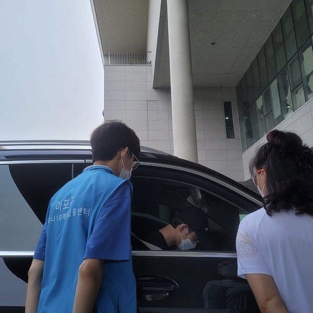 Song Joong Ki appeared for the first time after quarantine with a tired expression
