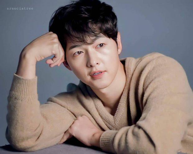 Song Joong Ki appeared for the first time after quarantine with a tired expression
