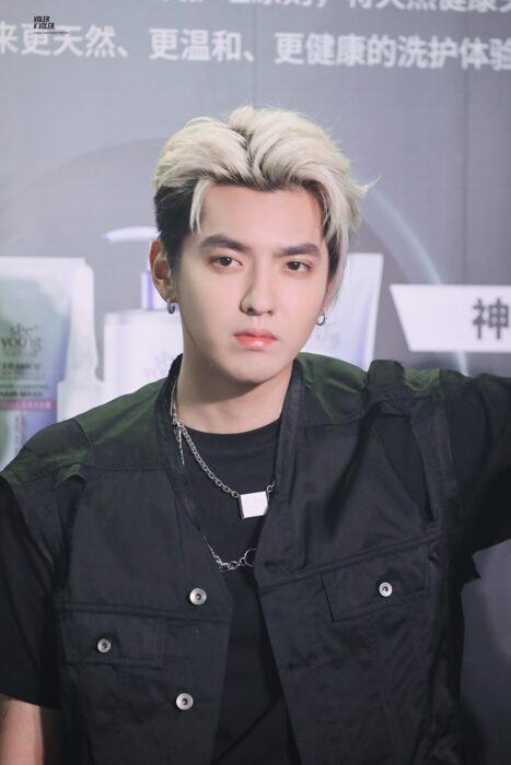 du meidzu kris wu wu yifan scandal 28308028308209498759746948 683x1024