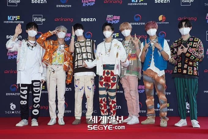 nct 209830982903809280943