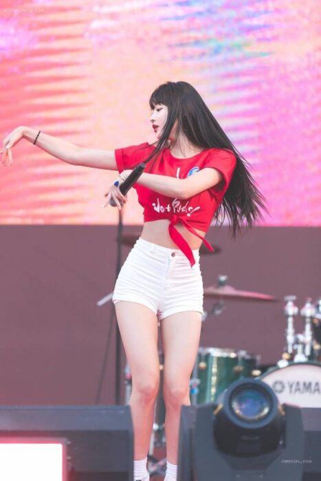 yooa oh my girl 29489249879847 683x1024