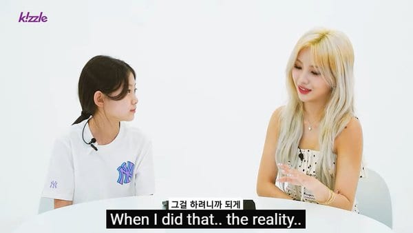 soyeon gidle 8928892748972497924