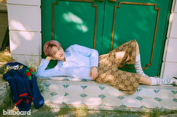 Suga’s (BTS) new selfie with pink hair was removed by Twitter for this "uncanny" reason