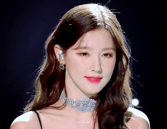 Korean netizens voted out the 3 prettiest female Kpop idols nowadays