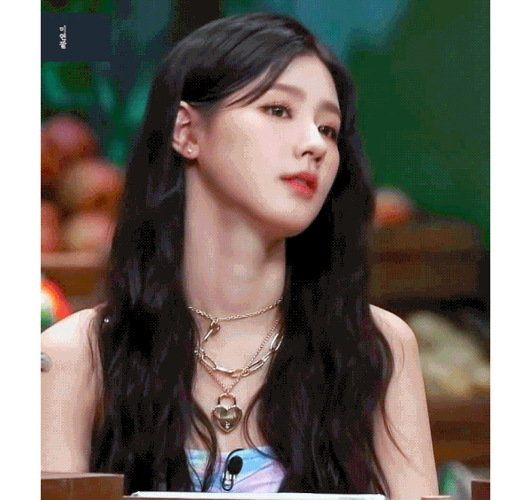 Korean netizens voted out the 3 prettiest female Kpop idols nowadays