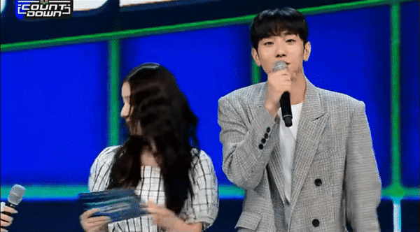 Irene’s suspicious action on Red Velvet’s encore stage for their 1st win on M Countdown