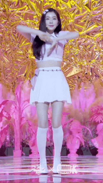 irene red velvet 3872937nc99379c273c2 scaled 1