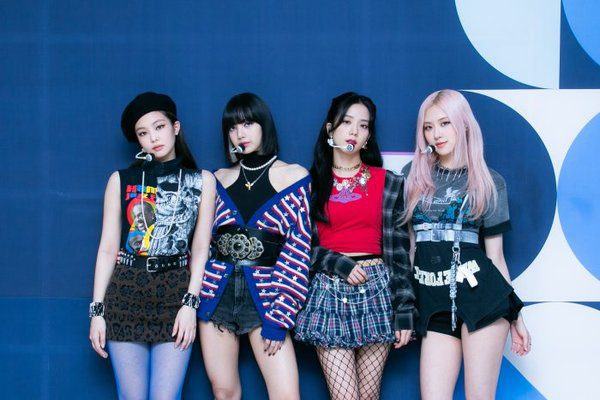 On their 4th anniversary of debut, BLACKPINK received lots of gifts from fans