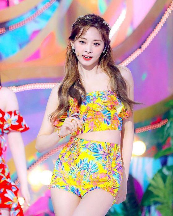 tzuyu 74298312080310830813 scaled 1
