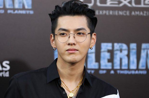 kris wu 982308018308108313